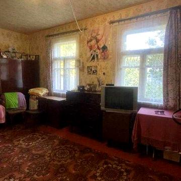 Продам 1 комнатную квартиру р-н Л. Горы ,на земле с отдельным двором