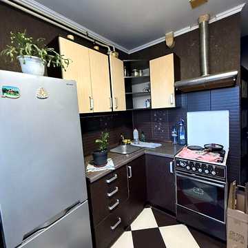 Продаж 1к Квартира Садова вулиця