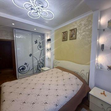 Продаж 2-кімнатної квартири вул. Київська. Можна під державні програми