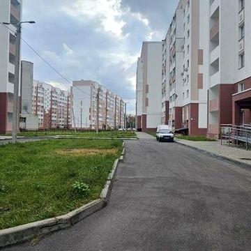 ЖК ПТИЧКА  продам 1 ком квартиру Барабашова 14 дом заселён.L ЖК птичка