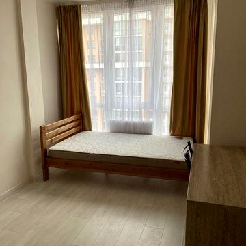 Сдам 2-комн. квартиру на Небесной Сотни, новострой