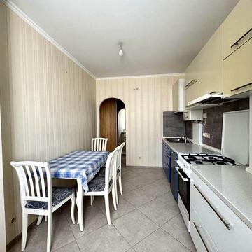 Оренда БЕЗ комісії! Парк Мама, однокімнатна, 2й поверх, довгостроково