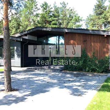 Будинок Riviera Village