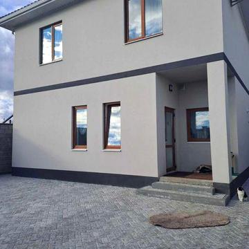 Пгт. Таирово. Новый дом с ремонтом.