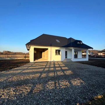 Продається будинок в Румунії, в Horodnic de Sus.