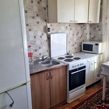 Оренда однушки на Лівані