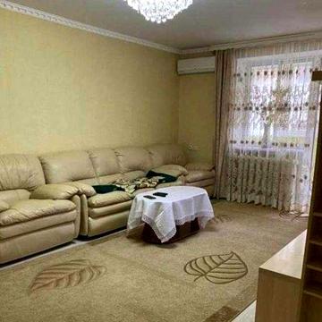 Продам 3-х комн. квартиру на Слободке на  ул. Мельницкая