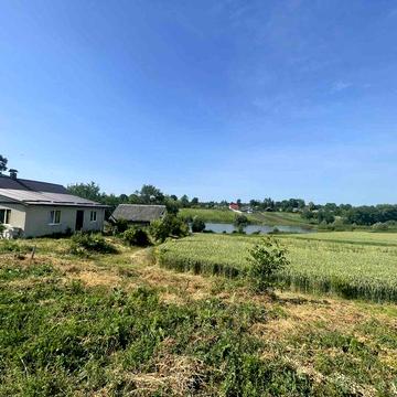 Продаж будинку с.Кудринці. Будинок під ремонт ,25 соток.