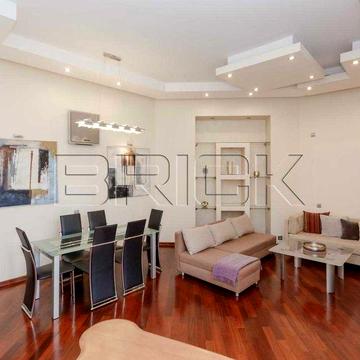 Без% продаж 3-к квартири, Лютеранська 3, Хрещатик, 279 000 USD, ремонт