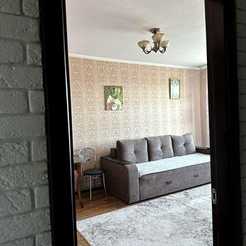 Продається затишна трьох кімнатна квартира в тихому районі