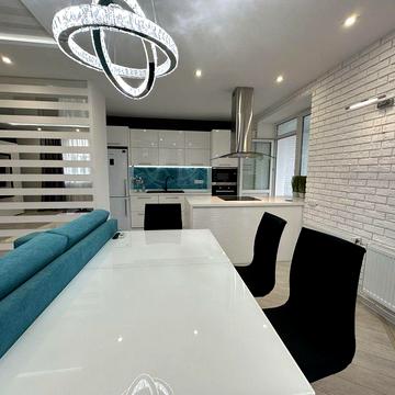 Люкс квартира Намыв-Ривьера с ремонтом !