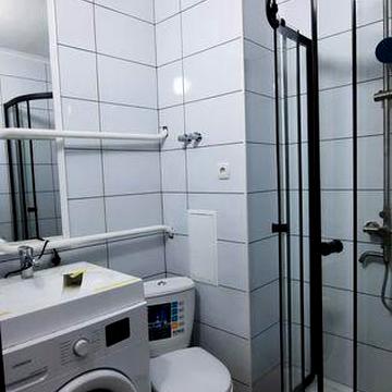 Терміново! Оренда 1-км.квартири Дніпровський р-н. вул.Каунаська10а.