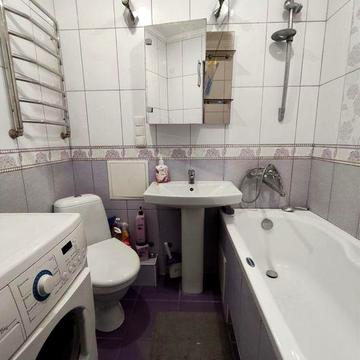 Актуально! ТЕПЛА квартира, є БАЛКОН. Ірпінь біля ВЕРСАЛЬ ПАРКУ