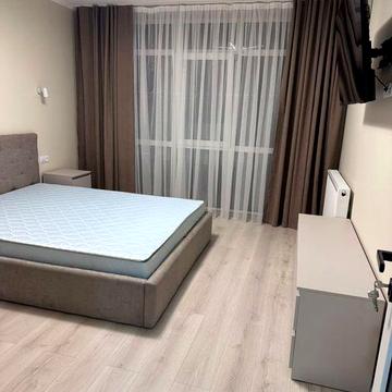 Продаж 1.5 кімнат ,з гарним ремонтом