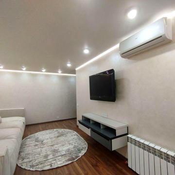 Сдам 2 комн. квартиру метро Спортивная 2 мин.