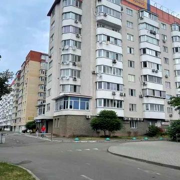 Продам велику квартиру в м. Бориспіль під вільне планування