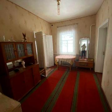 Продаж 5к Дім Центральна (Комсомольська) вулиця