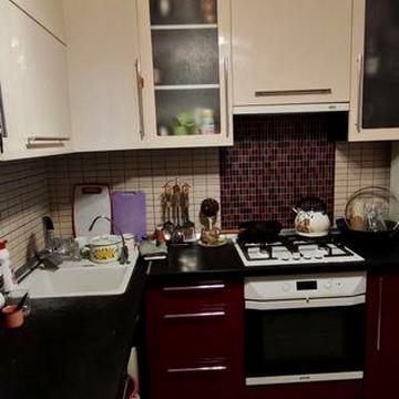 Продаж 2 х кімнатна 12 мікрорайон