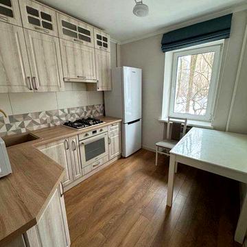 Оренда 2-кімнатної квартири, вул. Мрії 11Е, Святошинський район