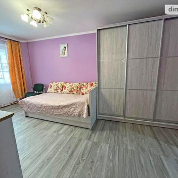 Продаж 4к Квартира Наукова вулиця