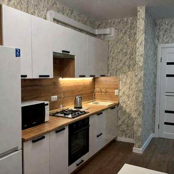 Оренда двокімнатної квартири по вул. Сніжна