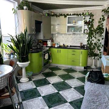 Окрема кімната  Виставка Електроніка. 2 поверх. Індивідуальний опаленн