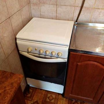 одно\двух ком.кв-ра-7я Пер.\Добров.-место для автомобиля-не дорого.