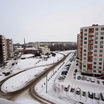 Продається двокімнатна квартира район Бам