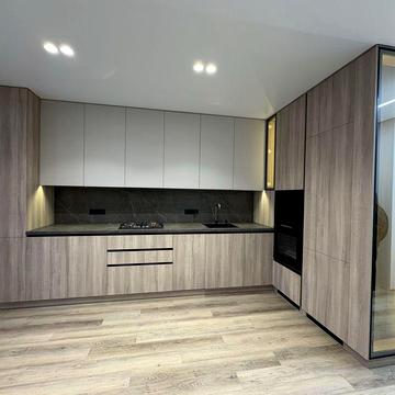 Здана дизайнерська 2-к квартира в ЖК преміум-класу. ЖК Кришталеве Озеро