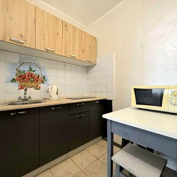 Гавела 27, м. Берестейська, 2 кімнатна