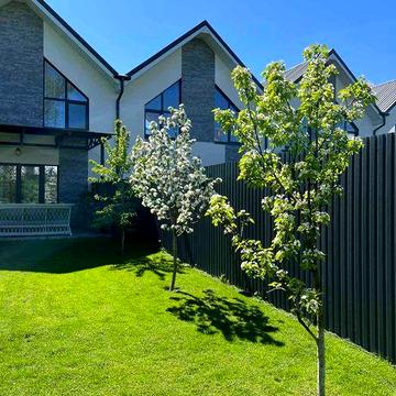 Продам таунхаус з ремонтом с.Білогородка. Без комісії.