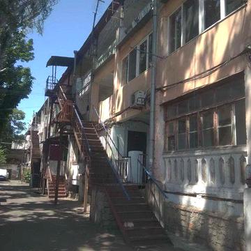 Продам 1-комнатную квартиру в центре города