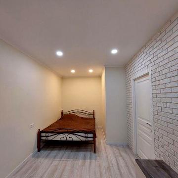 Здам 1 кімн.кв. по вул.О.Теліги, з ремонтом, меблями і технікой