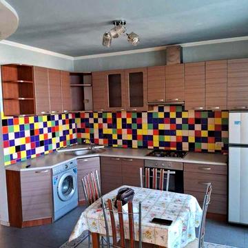 Продам 2-кімнатну квартиру в новобудові на Черемушках, вул.Старицького