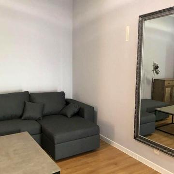 Здам Будинок біля парку.