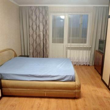 Однокімнатна на озерні три медведі