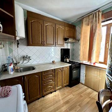 Продаж 2к Квартира Космонавта Комарова вулиця