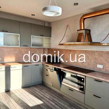 Здається 1 кімнатна 52 м-євродвушка Макіївська 8