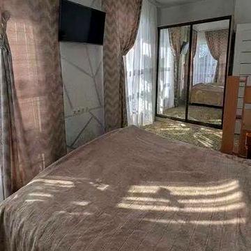 БЕЗ КОМІСІЇ!.2к квартира з двориком!Газове опалення.ДЕРЖ.ПРОГРАМИ-ТАК!