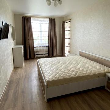 Лісогринівецька вул., 16