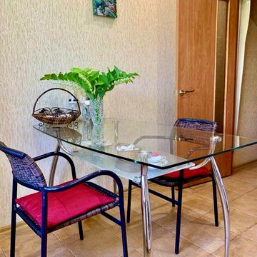 Продам 2 ком квартиру Бородинский , Великий Луг,  ул. Зеленая