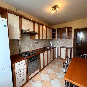 Трьохкімнтна квартира в самому центрі міста