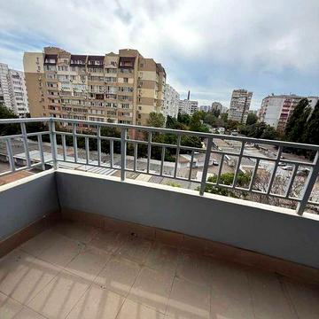 1 кімн.-47кв.- пр-т Гагаріна, 6 поверх, ЖК Чотири сезона, балкон ЖК Чотири Сезони