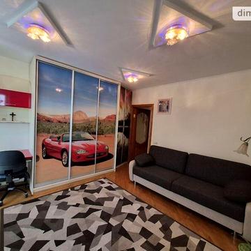 Продаж 3к Квартира Паркова вулиця