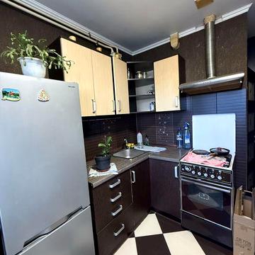 Продається квартира укомплектована , готова до заселення. ІндГазОпал