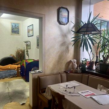 3-к квартира. Напівособняк. Центр