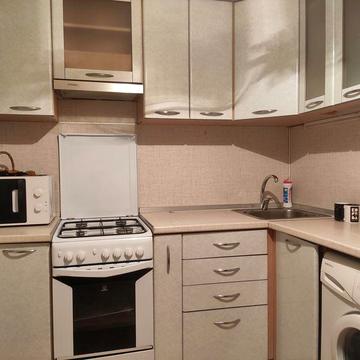 1-к Залютино, м Х. Гора, ул.Борзенко, 2, комуналка только счетчики