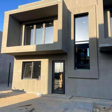 Дуплекс преміум-класу із балконом 120 м². Приватна територія. Рованці