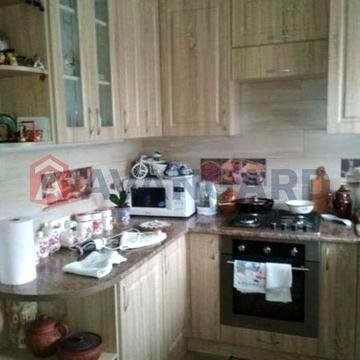 Продам квартиру 3-х комнатную. Правий.