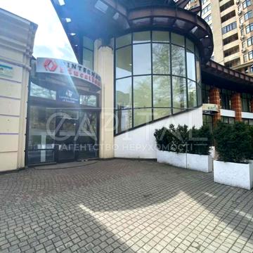 Лесі Українки бульв., 30В